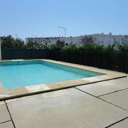 Luxueux P3 Au Grau-Du-Roi Avec Terrasse Et Parking Prive - Fr-1-307-73
